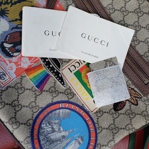 Gucci messenger bag